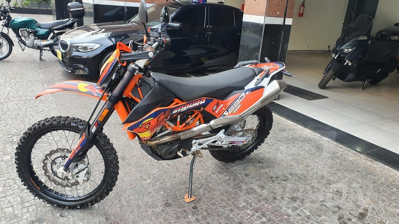 KTM 690 Duke I/  R 2012