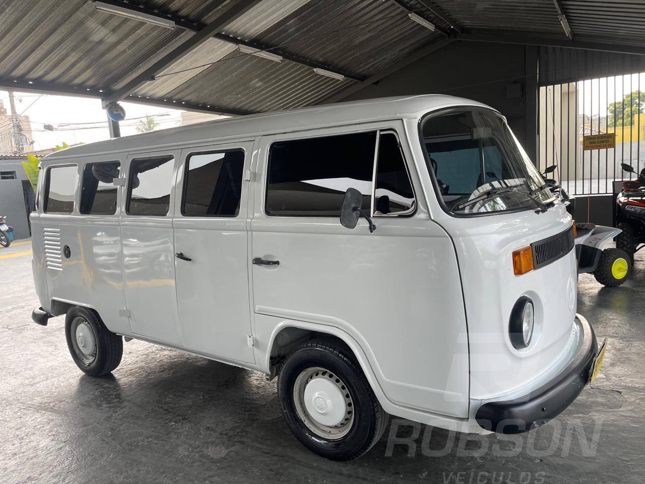 Volkswagen Kombi Standard/ Luxo/ Série Prata 1996