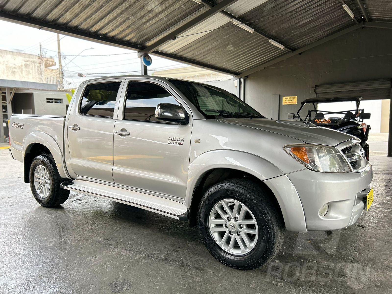 Toyota Hilux CD SRV D4-D 4x4 3.0 TDI Diesel Aut  2008