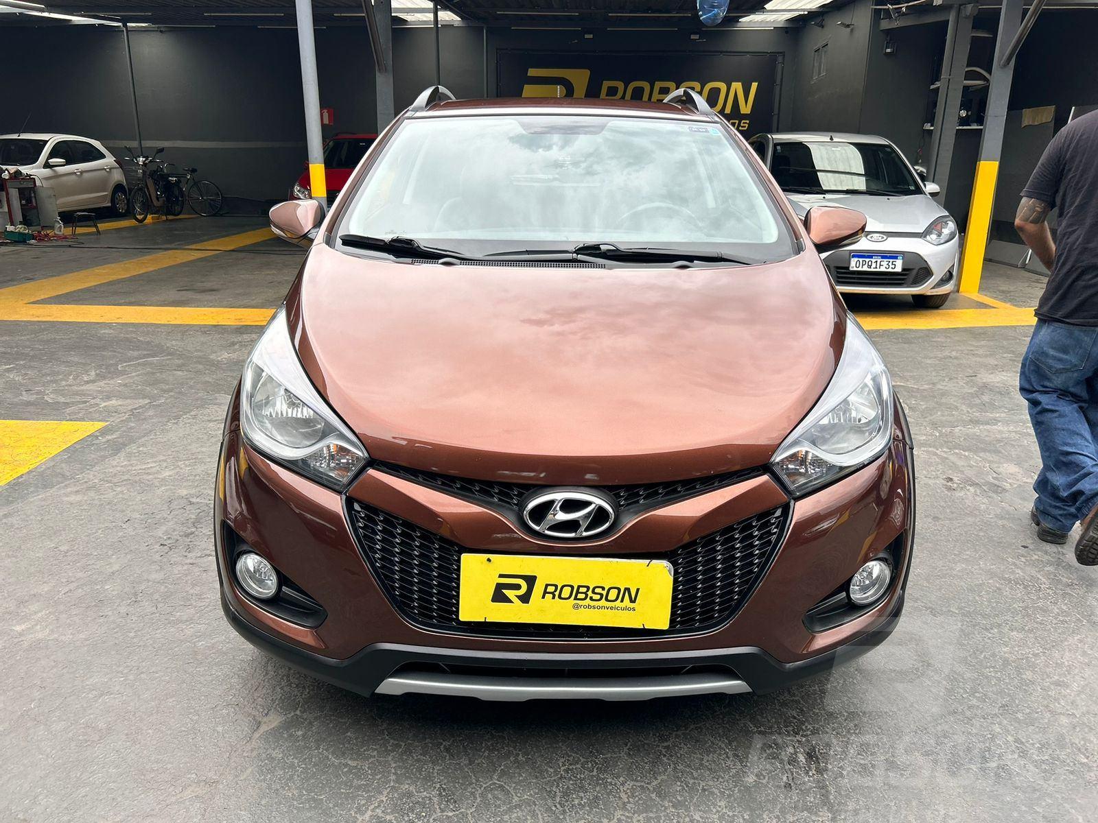 Hyundai HB20X Premium 1.6 Flex 16V Aut.  2014