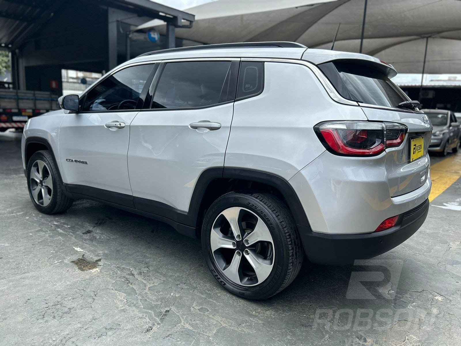 Jeep Compass LONGITUDE 2.0 4x2 Flex 16V Aut.  2017