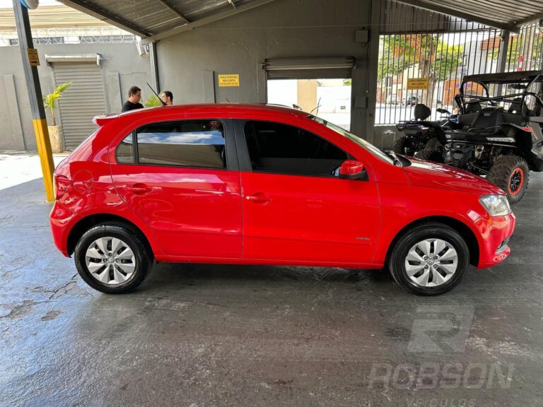 Volkswagen Gol (novo) 1.0 Mi Total Flex 8V 4p  2014
