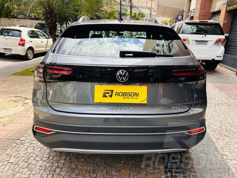 Volkswagen Nivus Highline 1.0 200 TSI Flex Aut.  2023